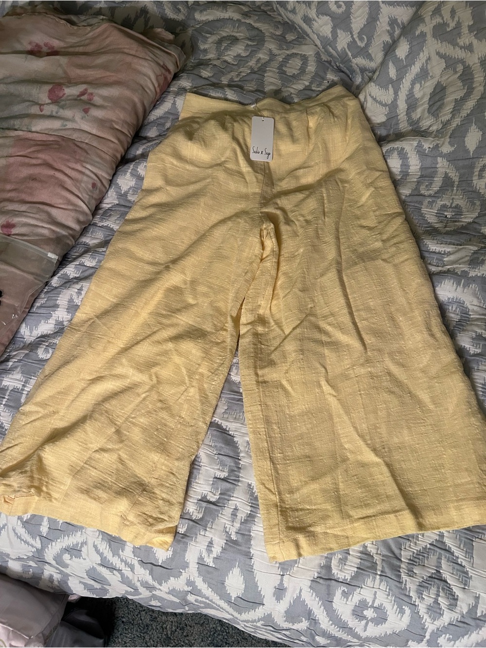 Sadie & Sage Soft Yellow Wide-Leg Linen-Blend Pants
